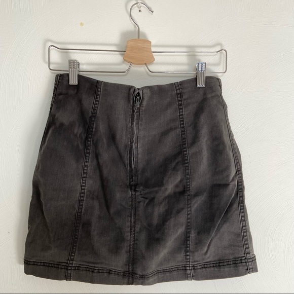 Free People Dark Gray Mini Skirt Size 10 - Picture 2 of 3